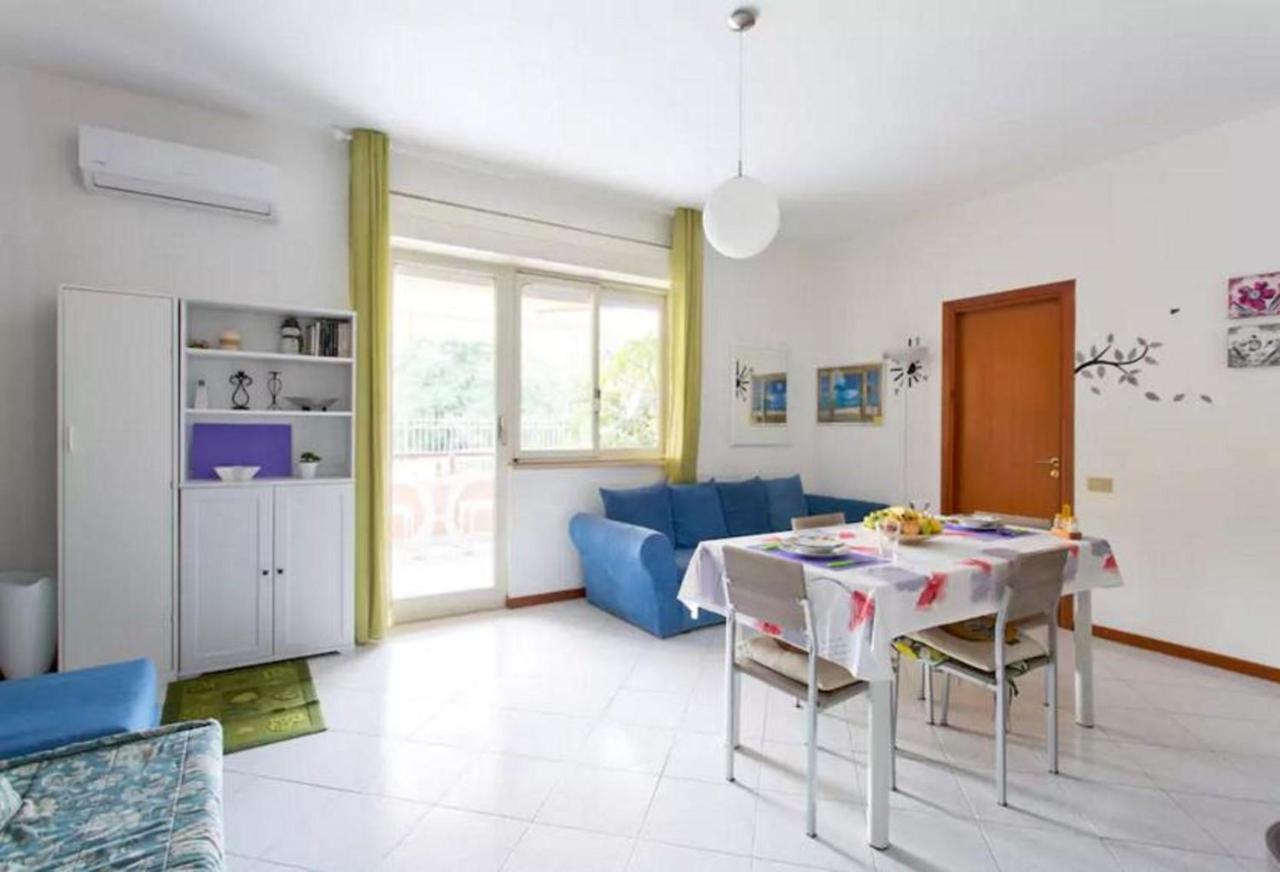 Nest Apollo Apartment Mondello Luaran gambar